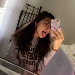 Meet your Posher, Ava